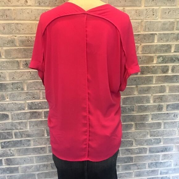 ✨ Lush Luxe Crepe Dolman Blouse ✨ - Picture 6 of 7
